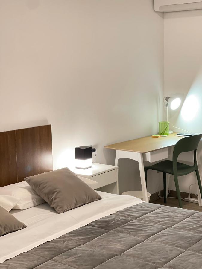 Smart Silver Apartment Central ベルガモ エクステリア 写真