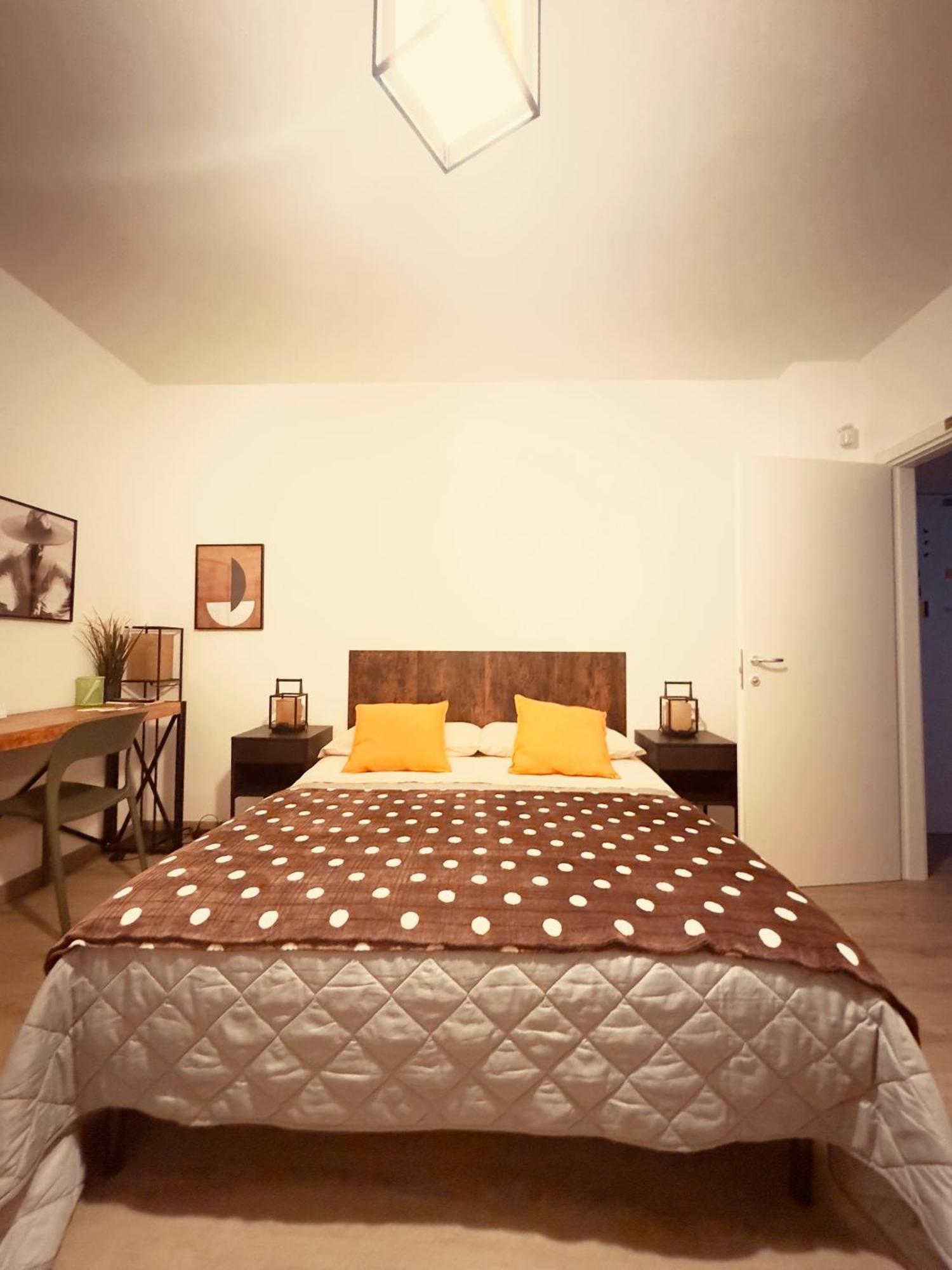Smart Silver Apartment Central ベルガモ エクステリア 写真